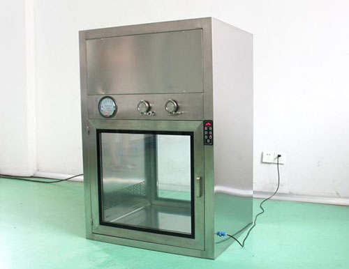 自凈式傳遞窗用于潔凈車間、微細科技、生物實驗室、制藥廠、醫(yī)院、食品加工業(yè)、LCD、電子廠等等一切需要空氣凈化的場所都需要用到傳遞窗等等