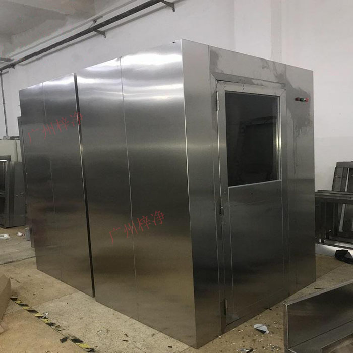 風(fēng)淋室正常運行對于保障環(huán)境的潔凈度至關(guān)重要